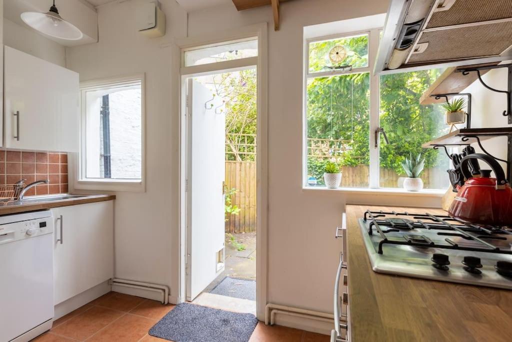 Lovely Garden Flat In Londen